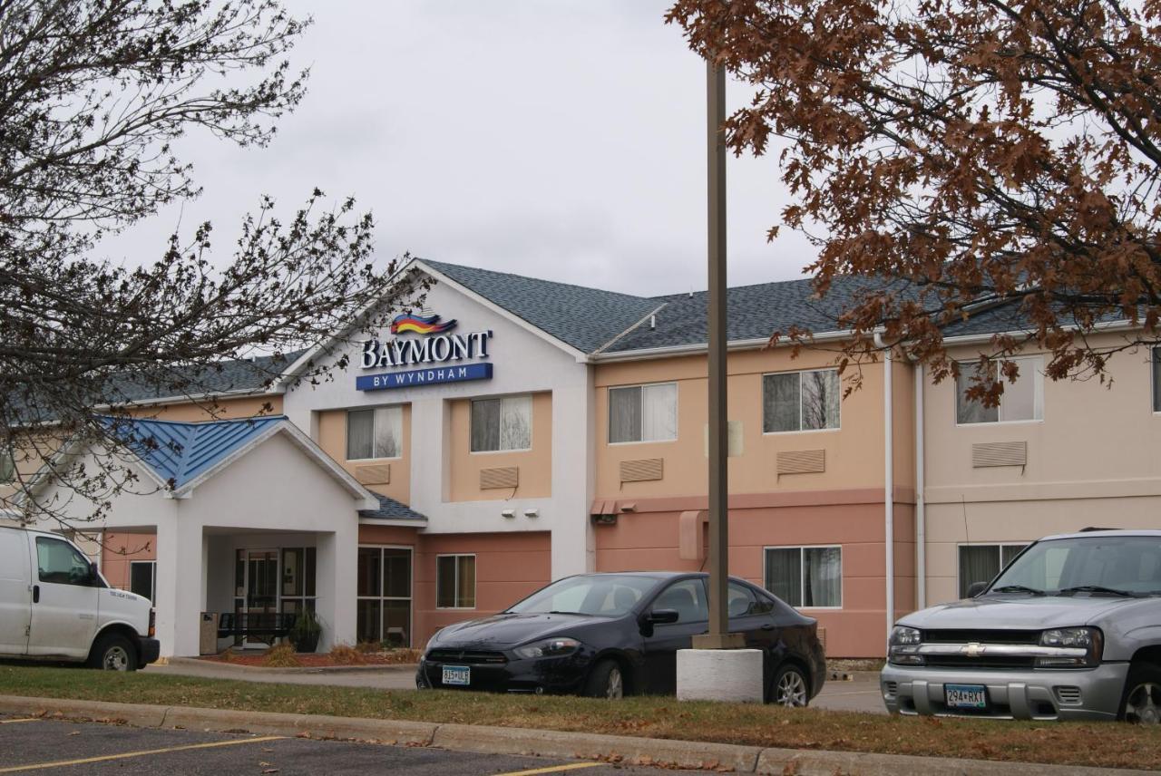 Baymont By Wyndham Coon Rapids Hotel Exterior foto